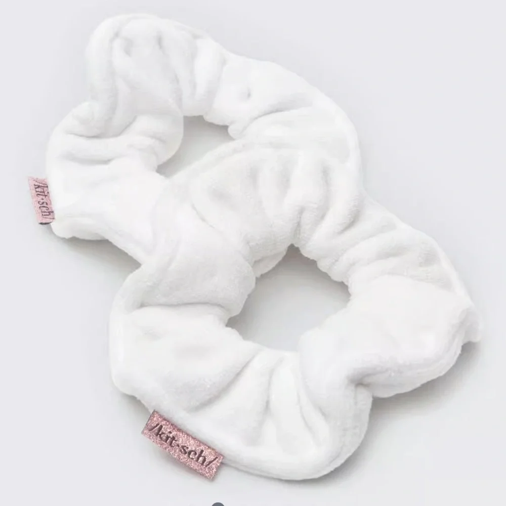 Kitsch Towel Scrunchies 2 pack